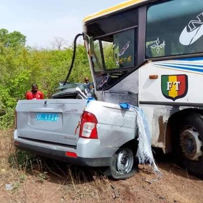 Accident circulation route segou mortel bus car transport camion vehicule voiture prefet sokoura bankass tuerie mali